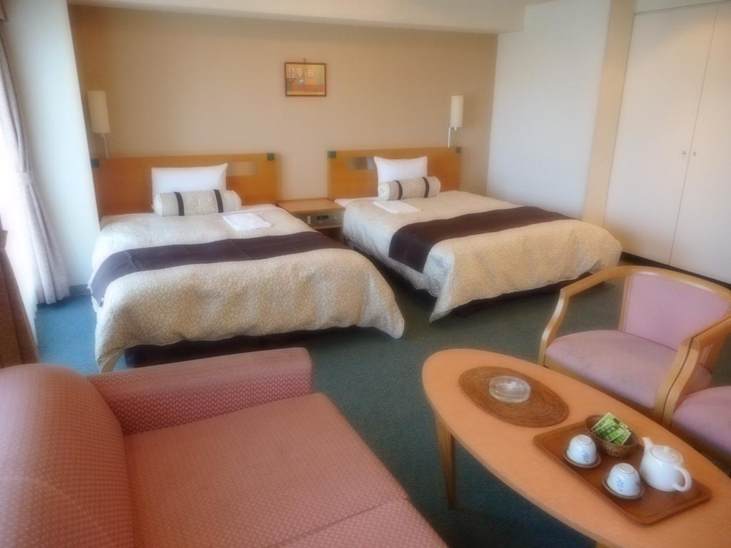 Kuretake Inn Asahikawa Bagian luar foto